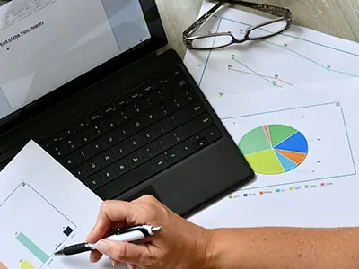 Servicios profesionales y técnicos Servicios profesionales y técnicos